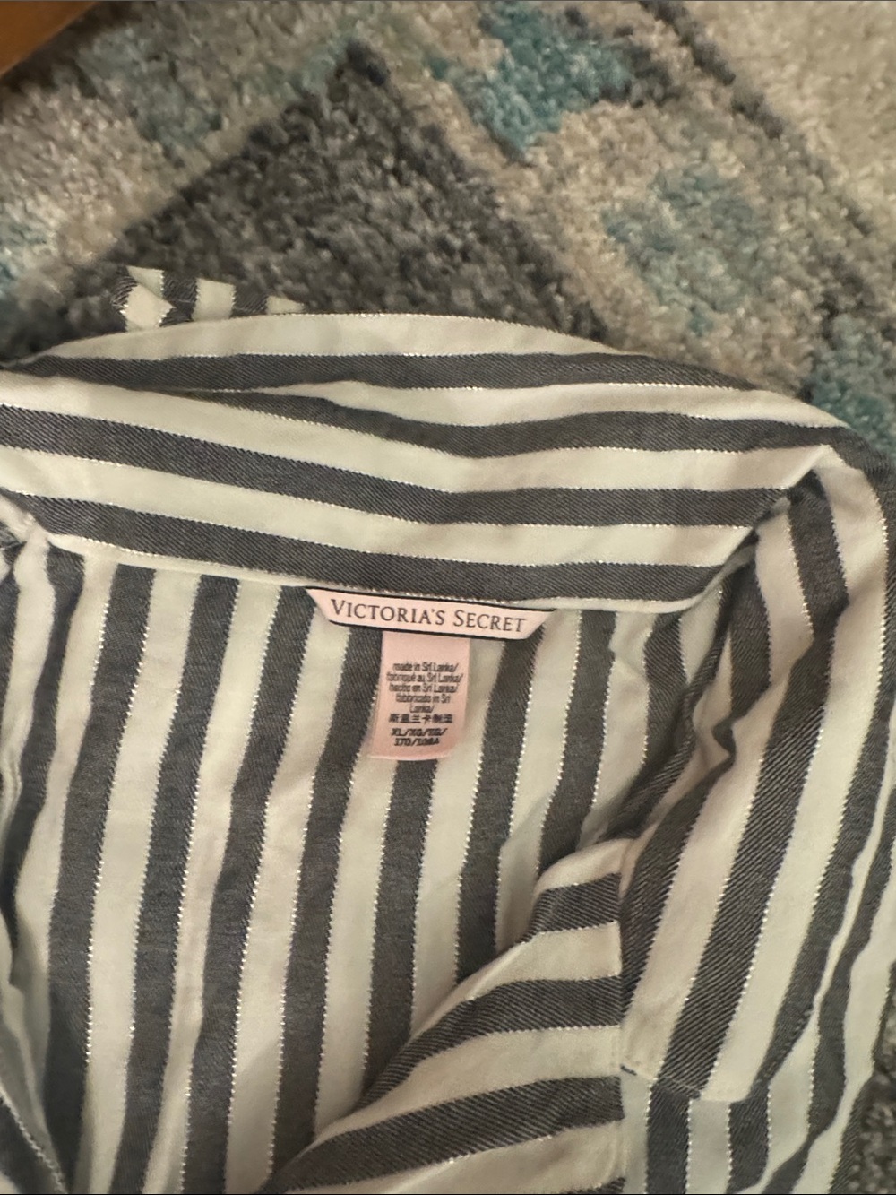 Victoria's Secret Black and White Striped pajama set Never worn. - Picture 2 of 4